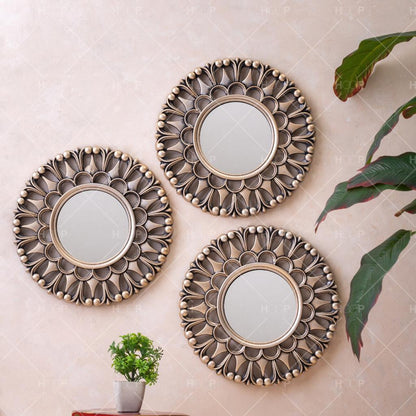 Round Golden Wall Mirror – Modern Decorative Accent Mirror for Home Décor