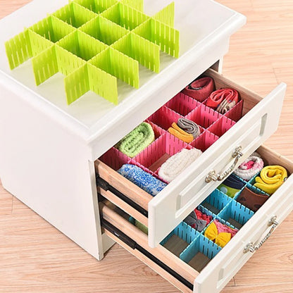 Pack of 4 Adjustable Drawer Dividers for Cabinets & Wardrobes (Random Color)